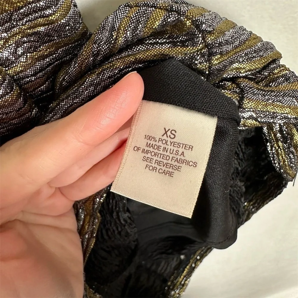 Arden B Cocktail Dress‎ Women's XS Sleeveless Metallic Open Back Mock Neck - Picture 8 of 9